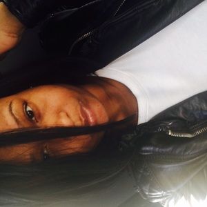 Meet your Posher, Deanna